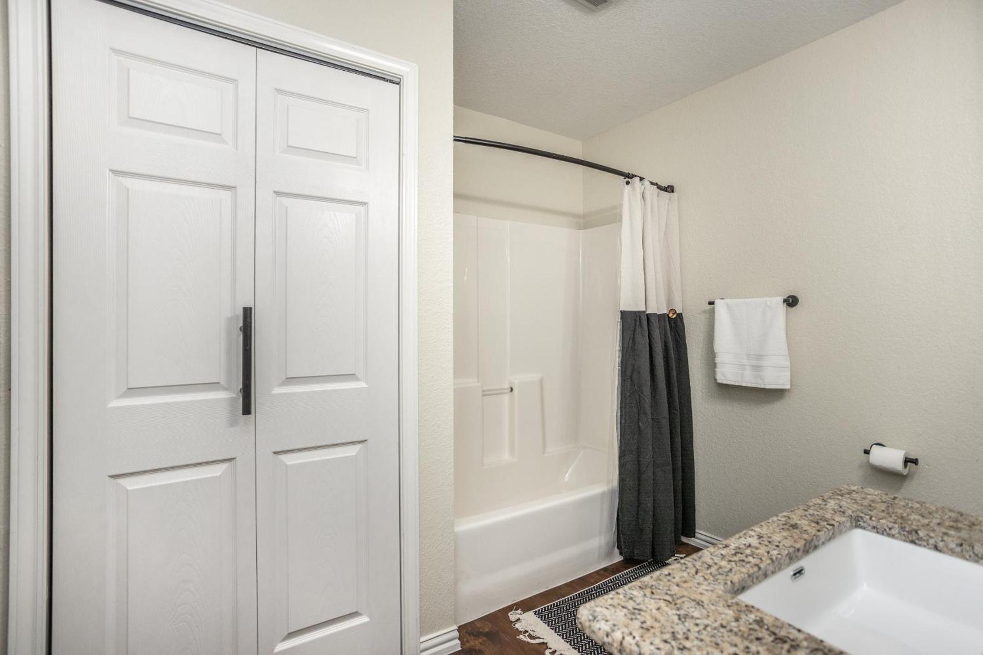 Tranquil 3-Bedroom Cabin Near Winstar Casino Thackerville Bagian luar foto